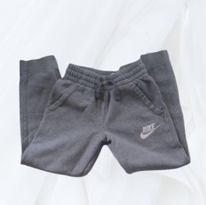 Nike little boys Club Fleece Cuffed Jogger Pants